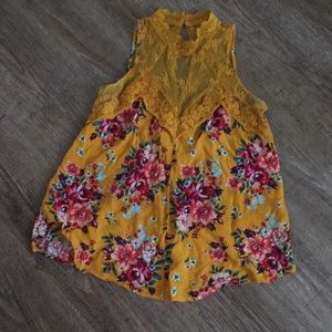 Beautiful mustard yellow floral soft w/lace